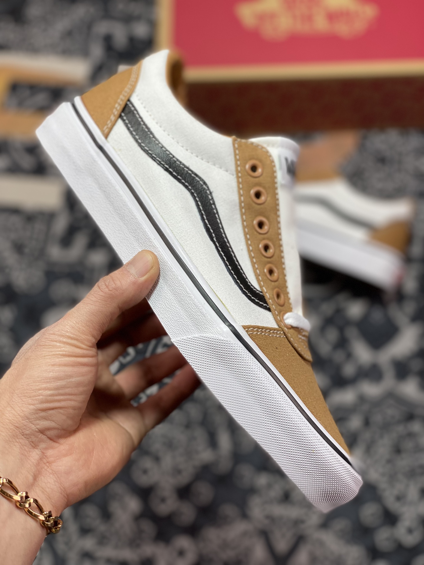 Vans Ward retro coffee brown color matching official synchronized Vans sports and leisure series