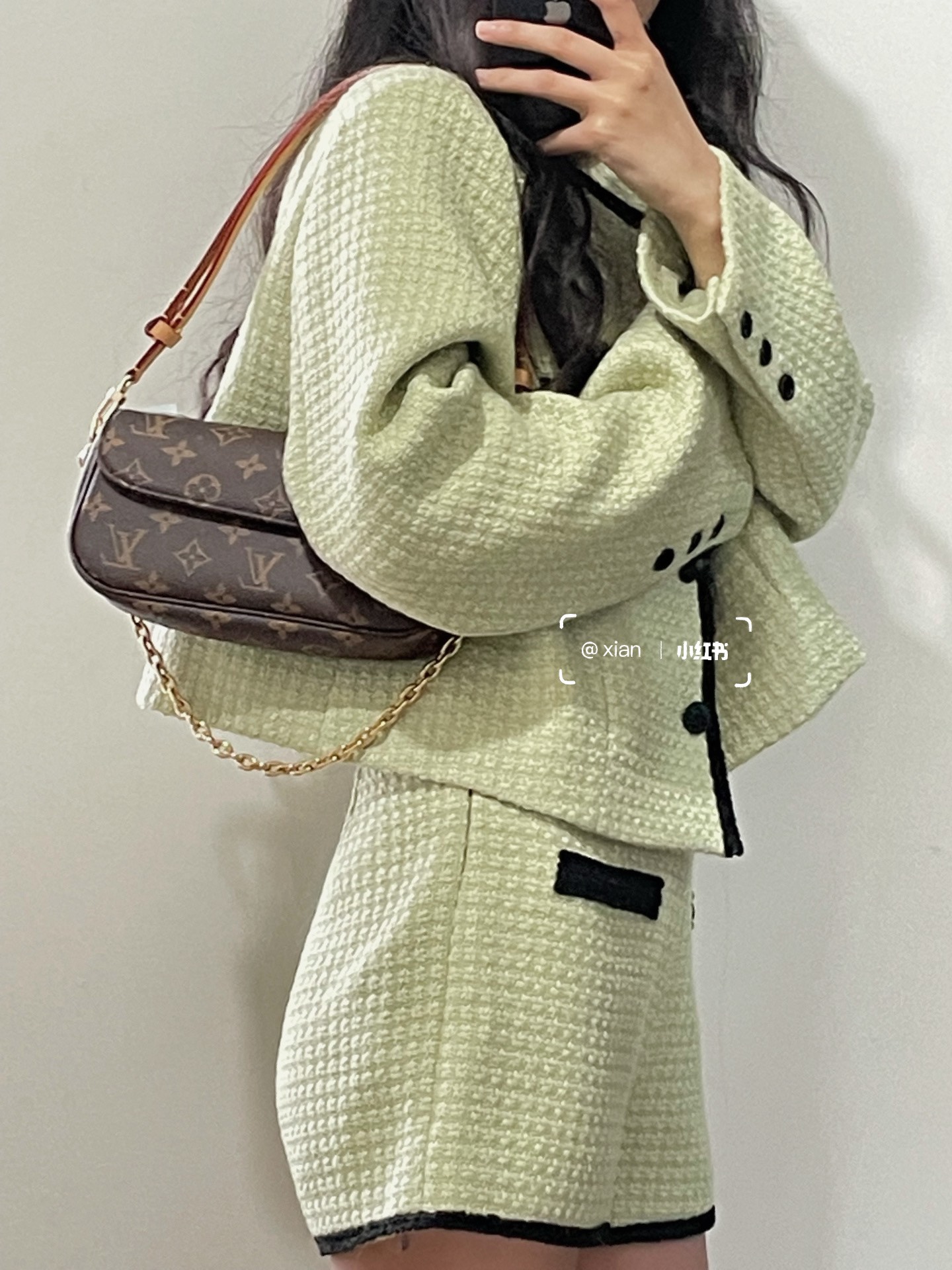 For the fashion-forward trendsetters