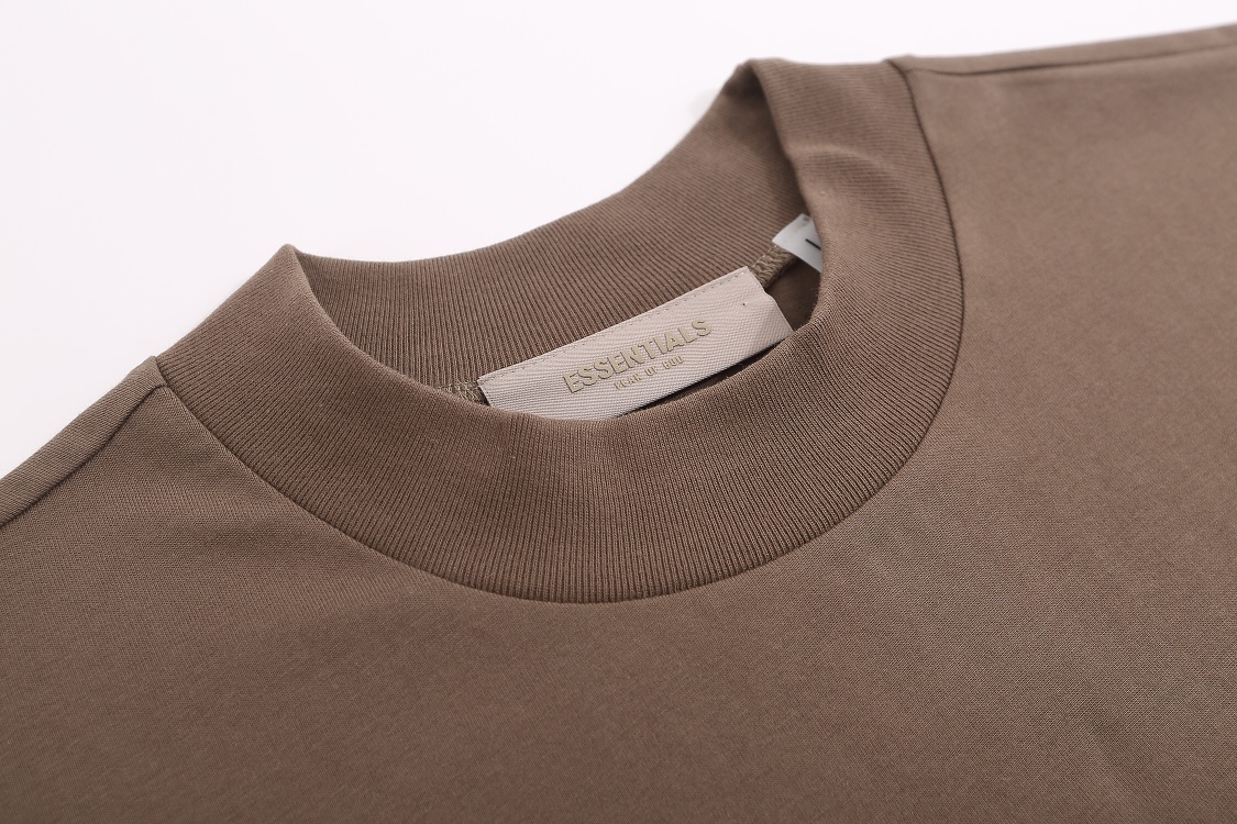 FOG ESSENTIALS 短袖服装 9