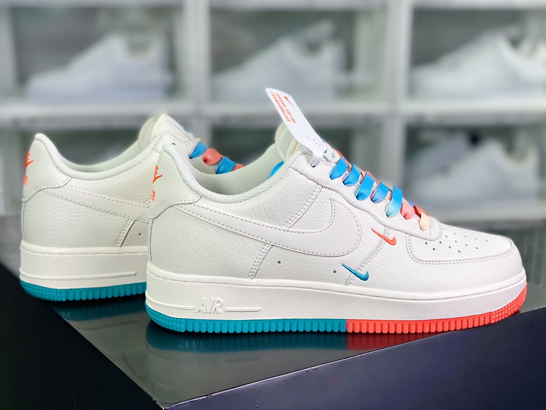 260 Air Force 1’07 QS Low”Summit White/New York Knicks/ Swooshes”空军一号经典低帮板鞋“米白蓝橙渐变迷你双钩子”CT1989-105