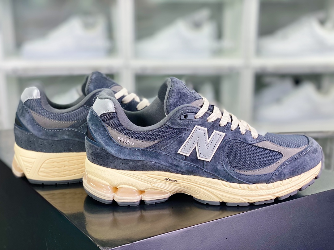 220 New Balance 2002R Gore-Tex”Castlerock”系列复古老爹风休闲运动慢跑鞋“元祖深灰深蓝黄底”M2002RXC