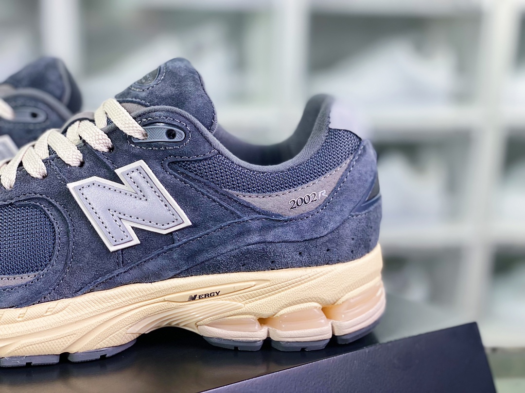 220 New Balance 2002R Gore-Tex”Castlerock”系列复古老爹风休闲运动慢跑鞋“元祖深灰深蓝黄底”M2002RXC