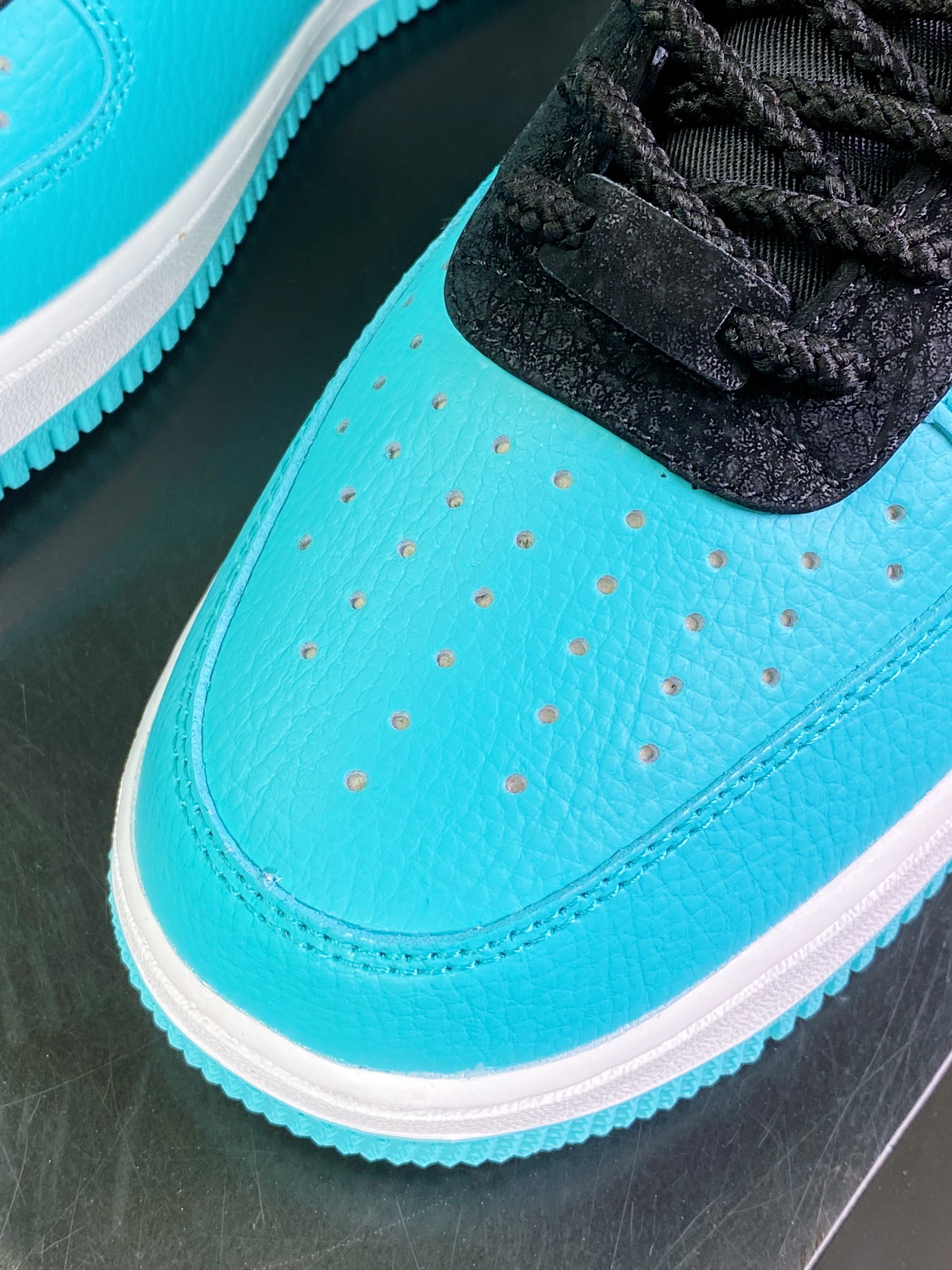 Tiffany & Co. x 【Nike】 Air Force 1 Low SP ”Friends and Family” Air Force 1 DZ1382-002