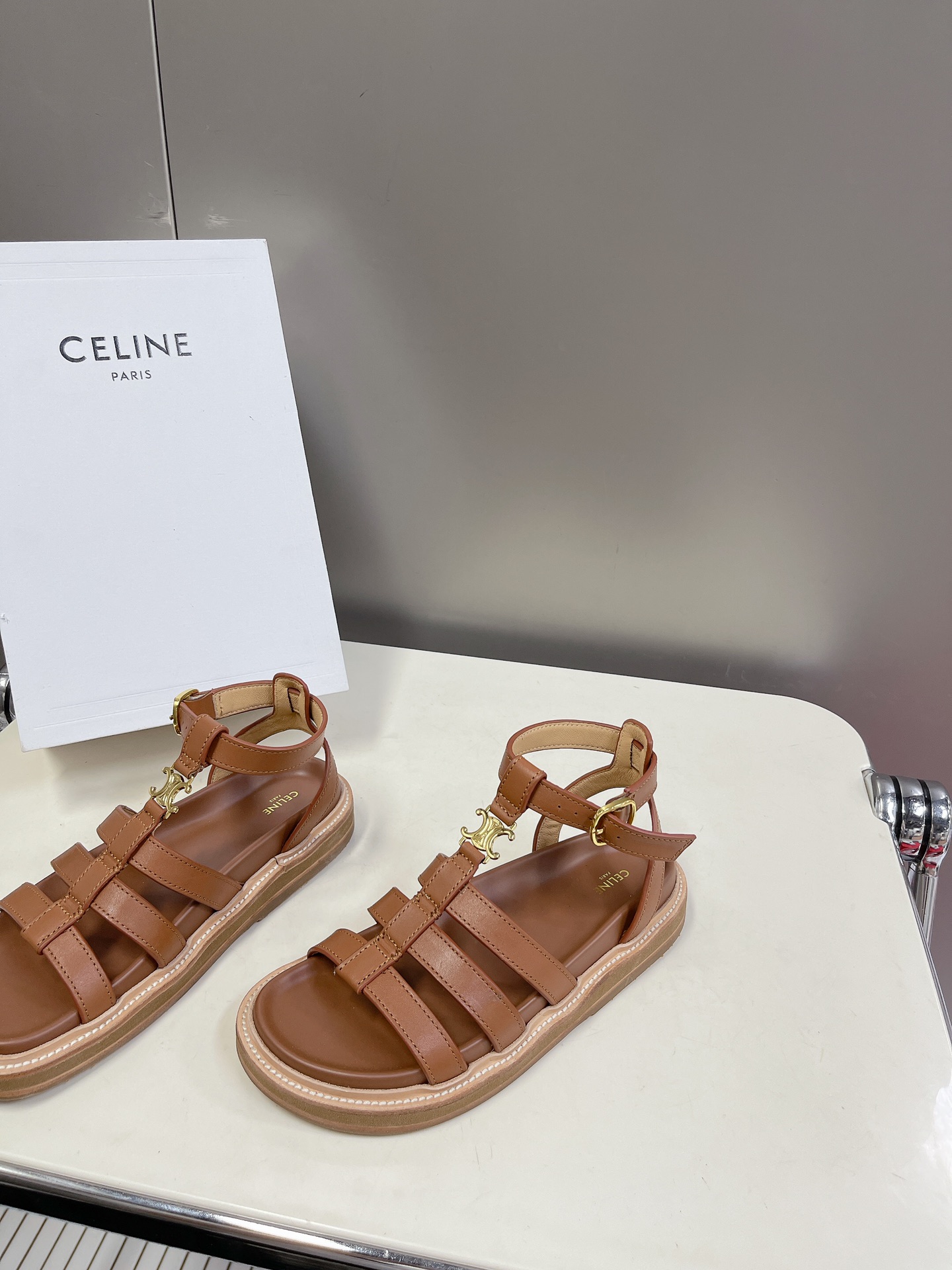 CELINE思琳代级别春夏新品凯旋门