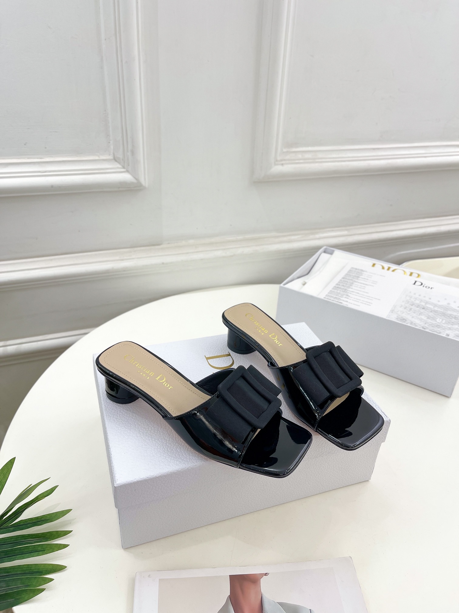 Dior High
 Shoes Slippers Cowhide Lambskin Patent Leather Sheepskin Spring/Summer Collection