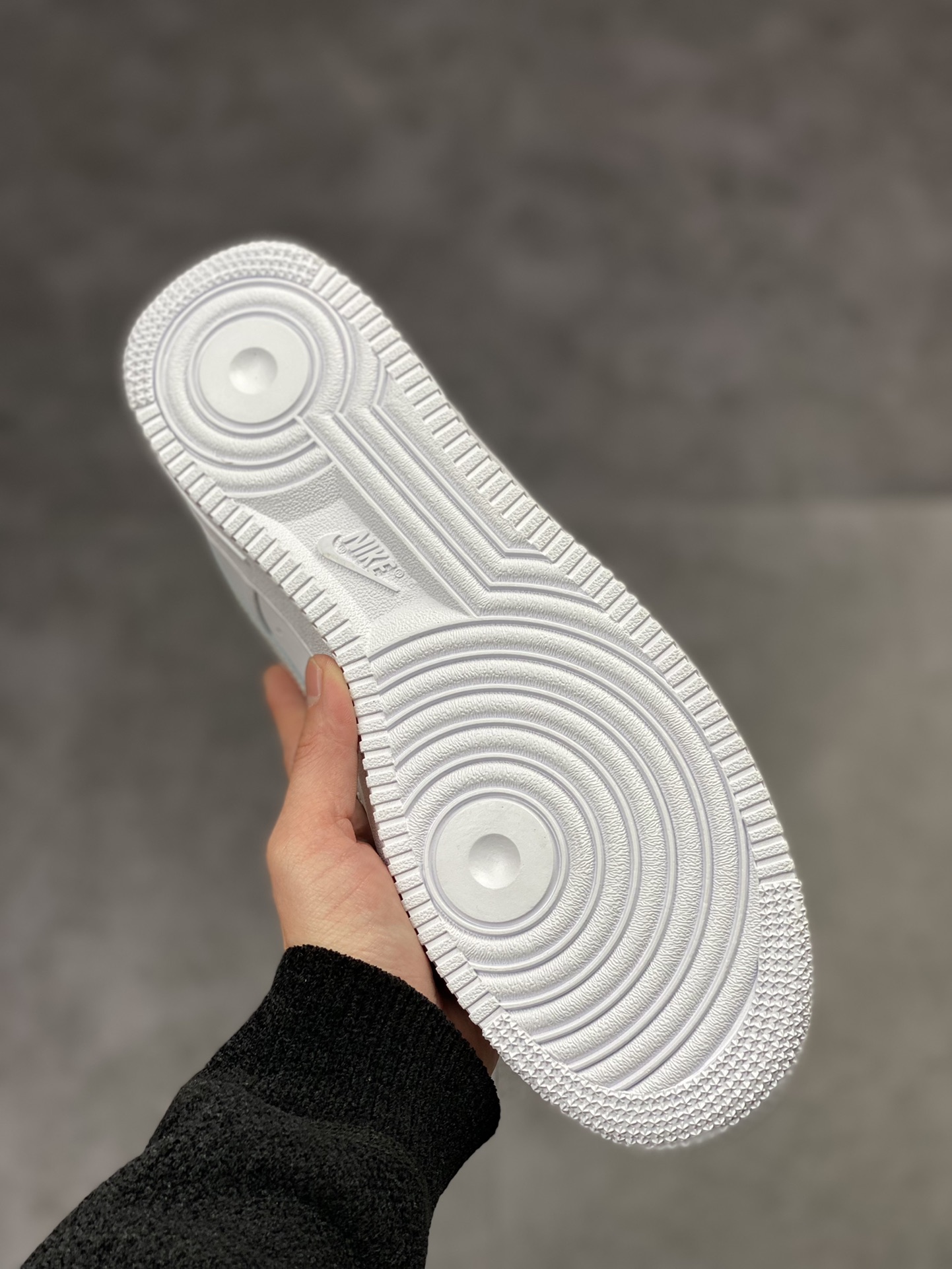 250 Nike Air Force 1 Low 07 白灰印花黑尾 CW2288-312