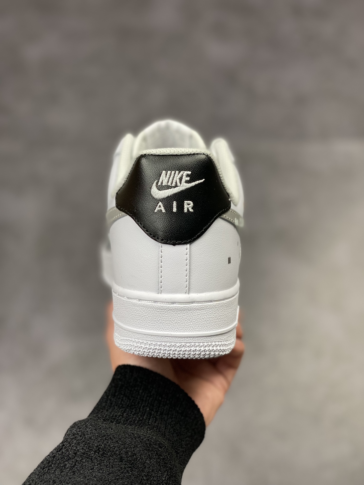 250 Nike Air Force 1 Low 07 白灰印花黑尾 CW2288-312
