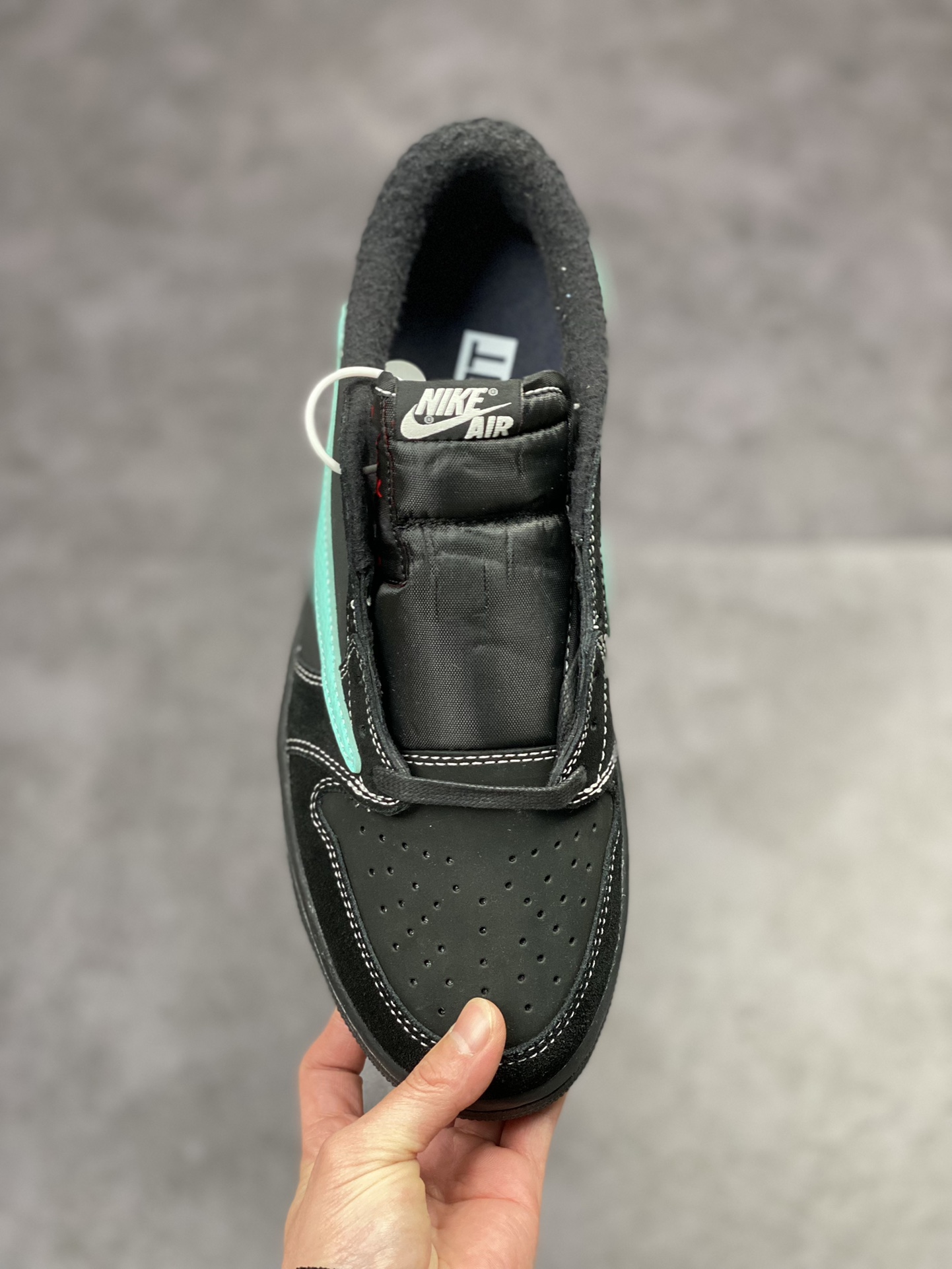 240 Travis Scott x Tiffany & Co. x Nike Air Jordan 1 Low 蒂芙尼蓝倒钩 DM7866-401