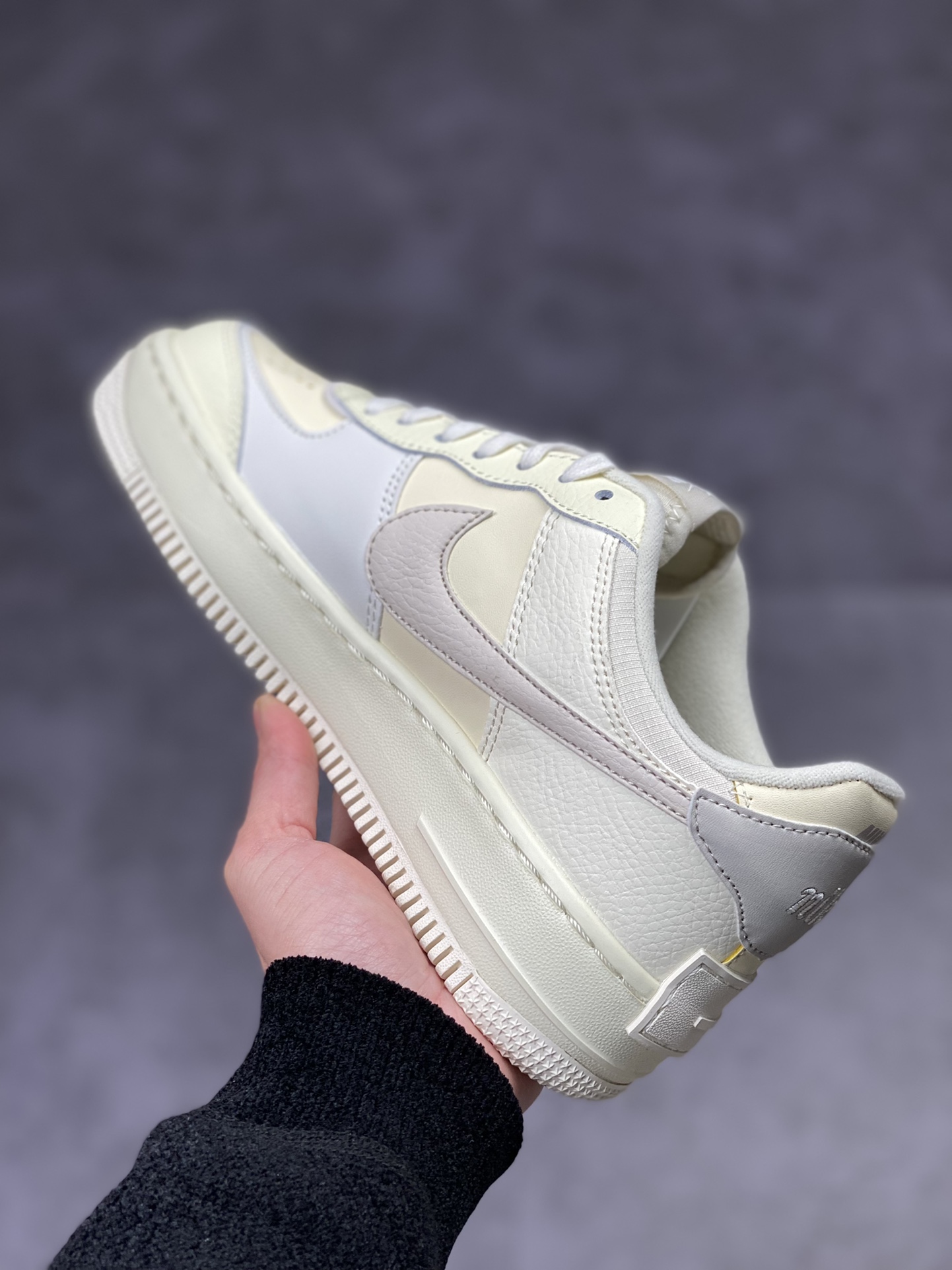 190 Nike Air Force 1 Shadow 椰奶米黄 CU8591-102