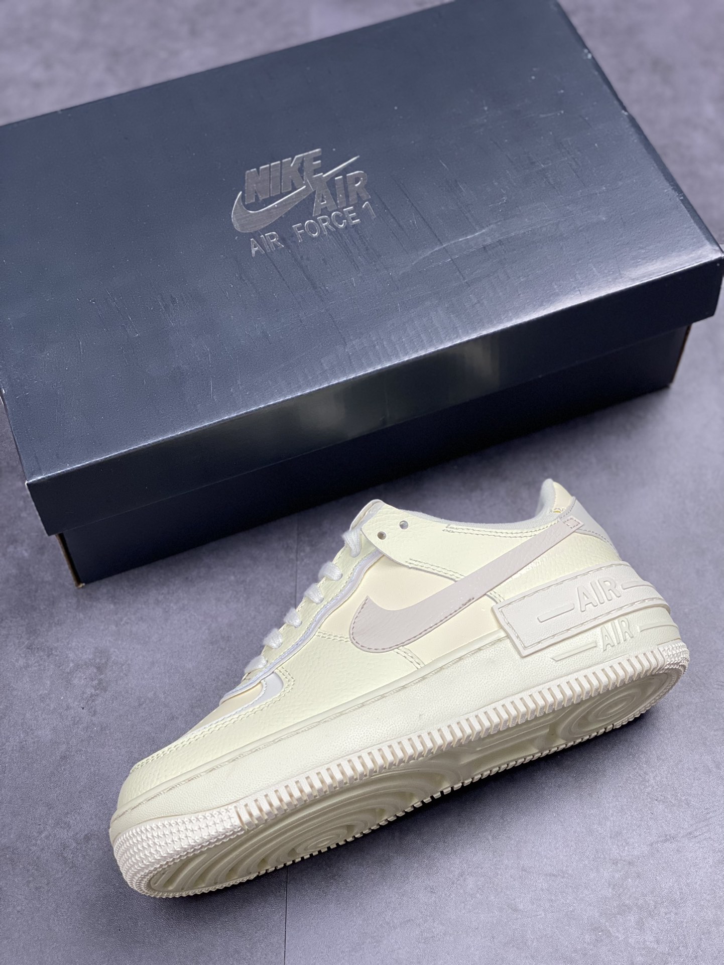 190 Nike Air Force 1 Shadow 椰奶米黄 CU8591-102