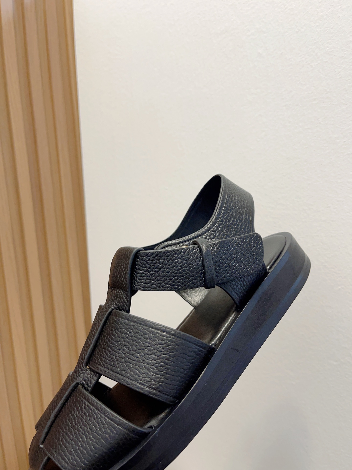 The Row 2025 Retro Roman Leather Sandals for Women, Comfortable & Stylish 9 i1678832498 5150 7