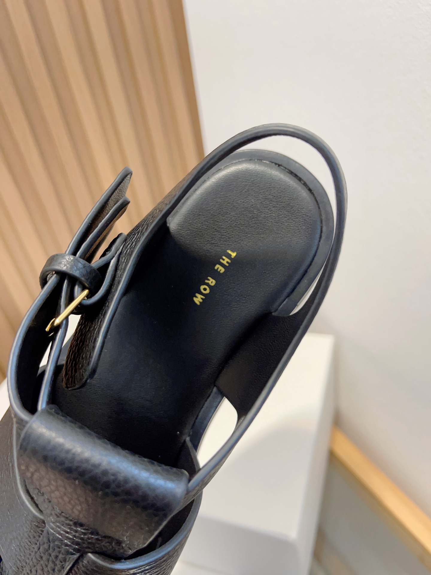 The Row 2025 Retro Roman Leather Sandals for Women, Comfortable & Stylish 8 i1678832498 7170 6