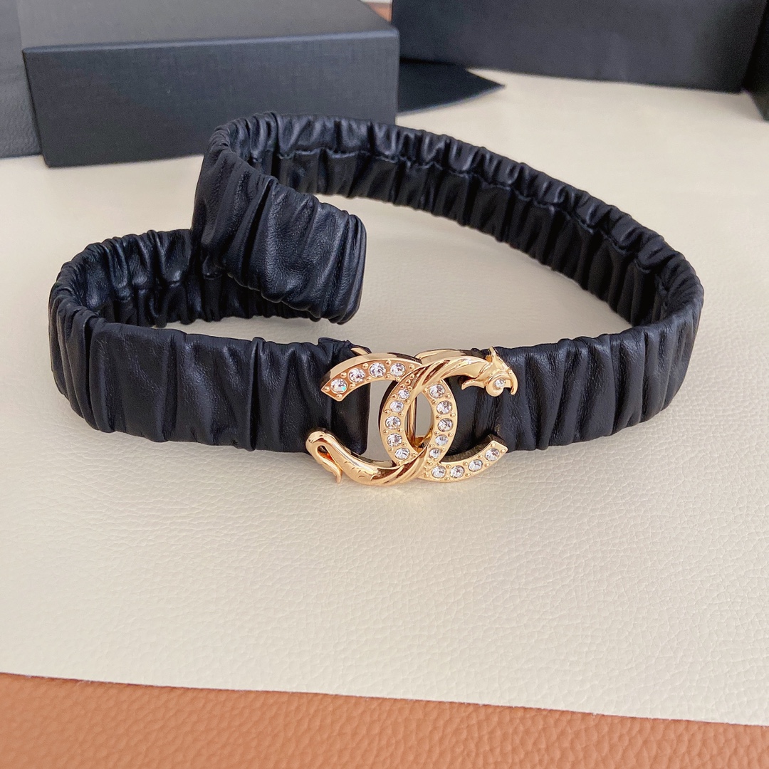 chaneL小香小羊皮金色金属与水钻