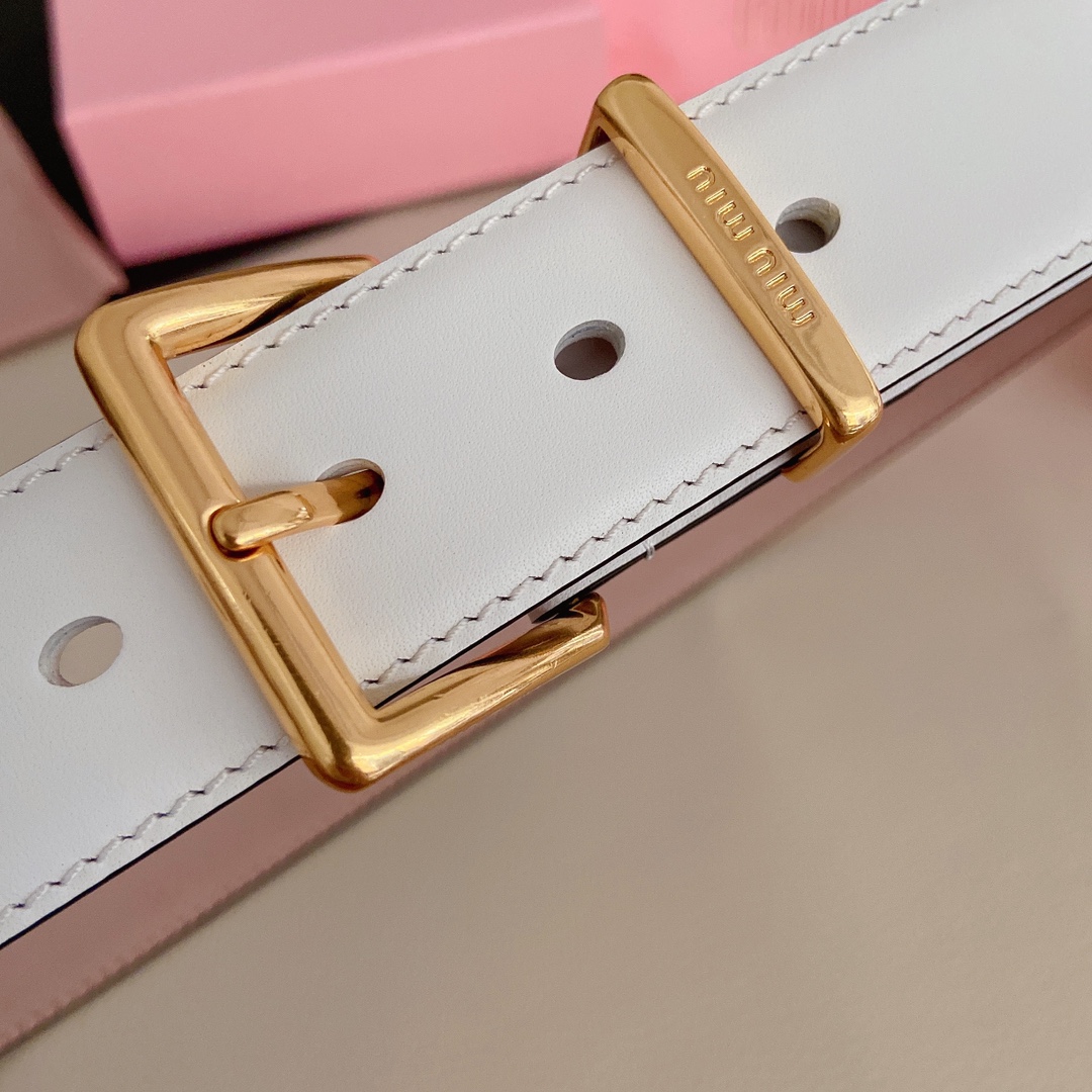 miumiu新款同步3.5cm宽度双