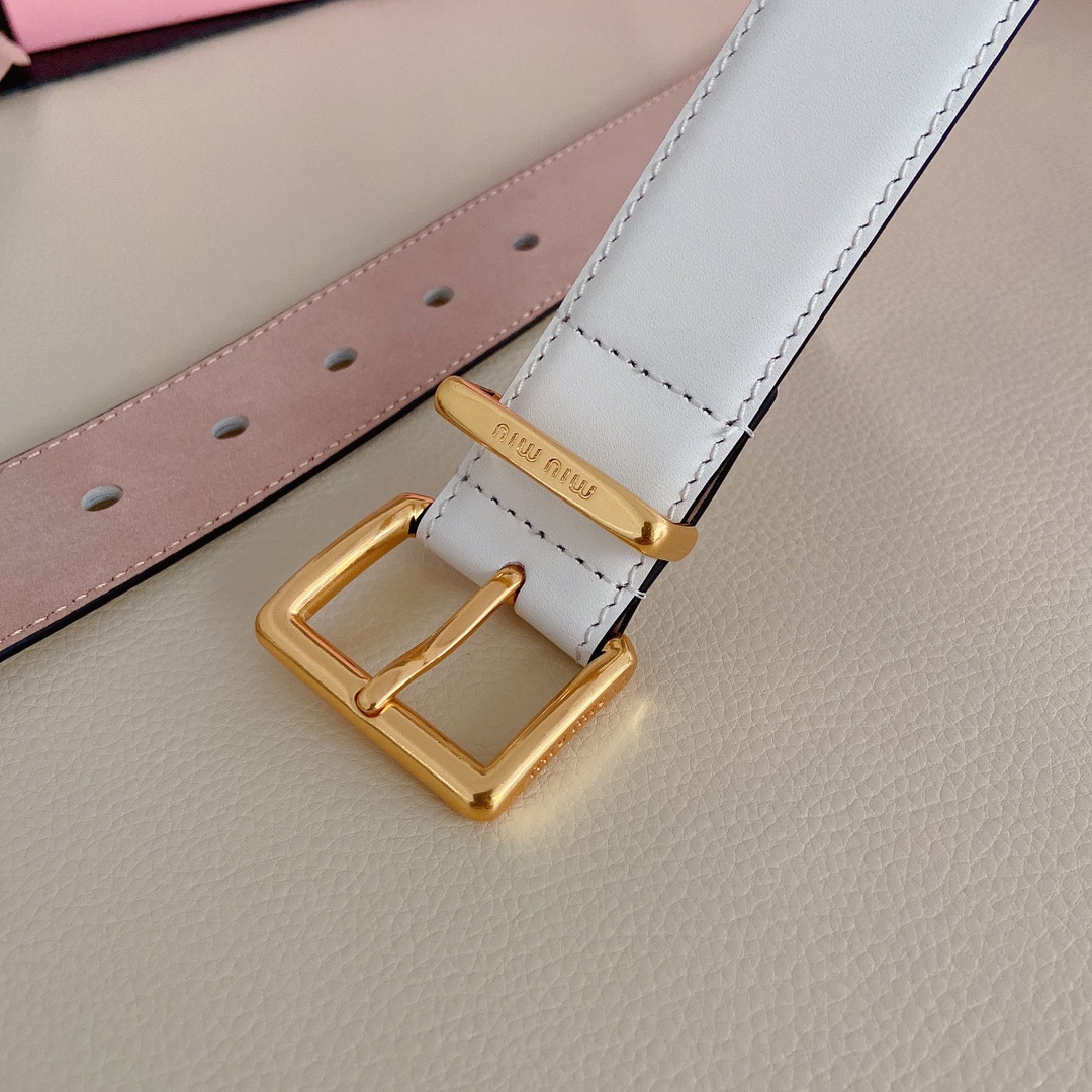 miumiu新款同步3.5cm宽度双