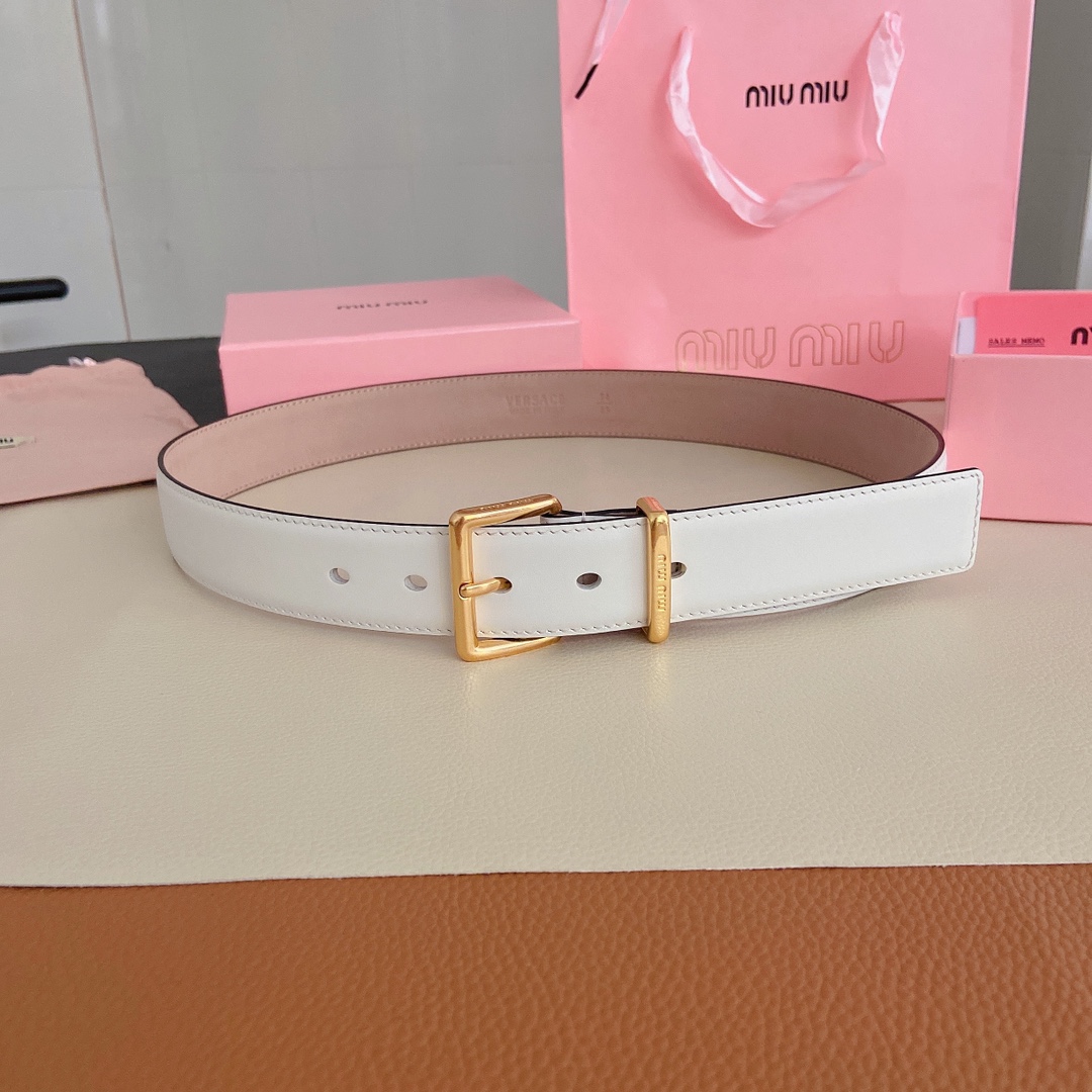 miumiu新款同步3.5cm宽度双