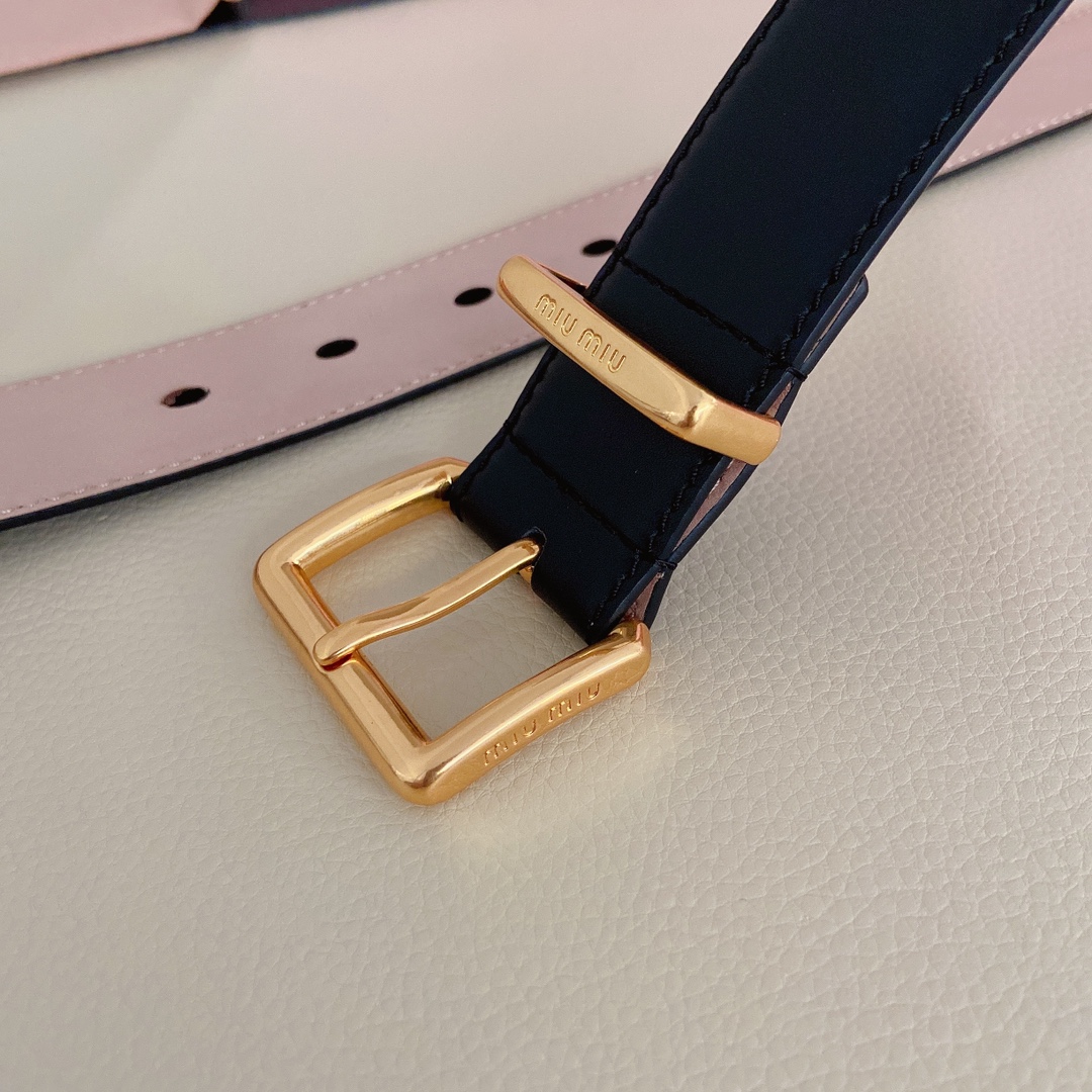 miumiu新款同步3.5cm宽度双