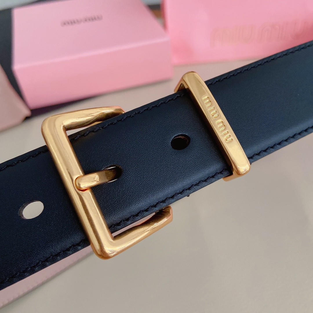 miumiu新款同步3.5cm宽度双