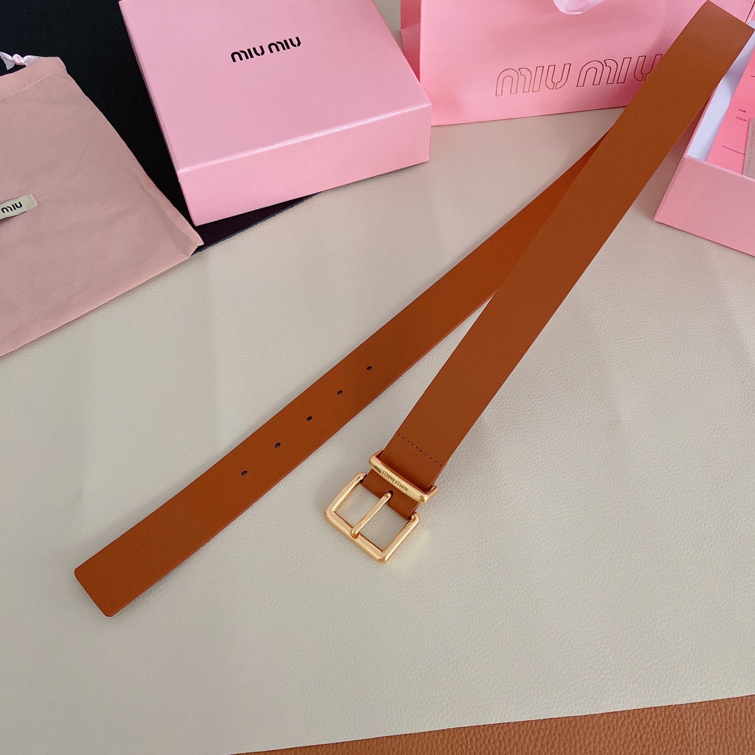 miumiu新款同步3.5cm宽度双