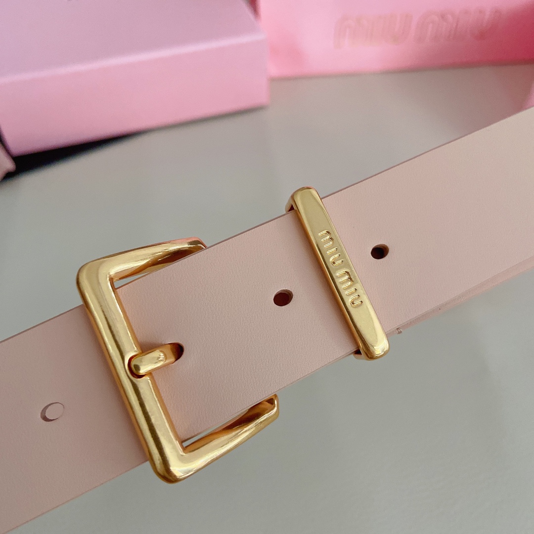 miumiu新款同步3.5cm宽度双