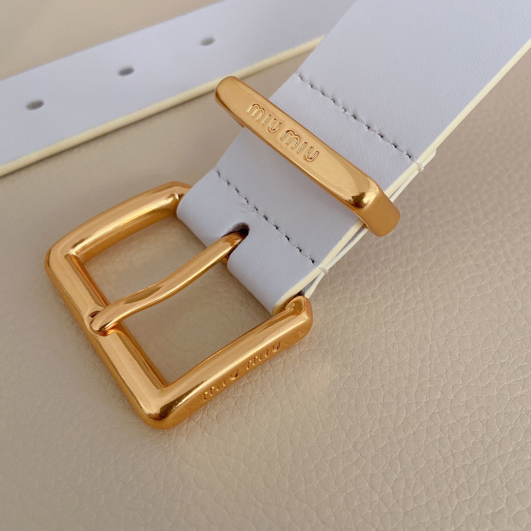 miumiu新款同步3.5cm宽度双