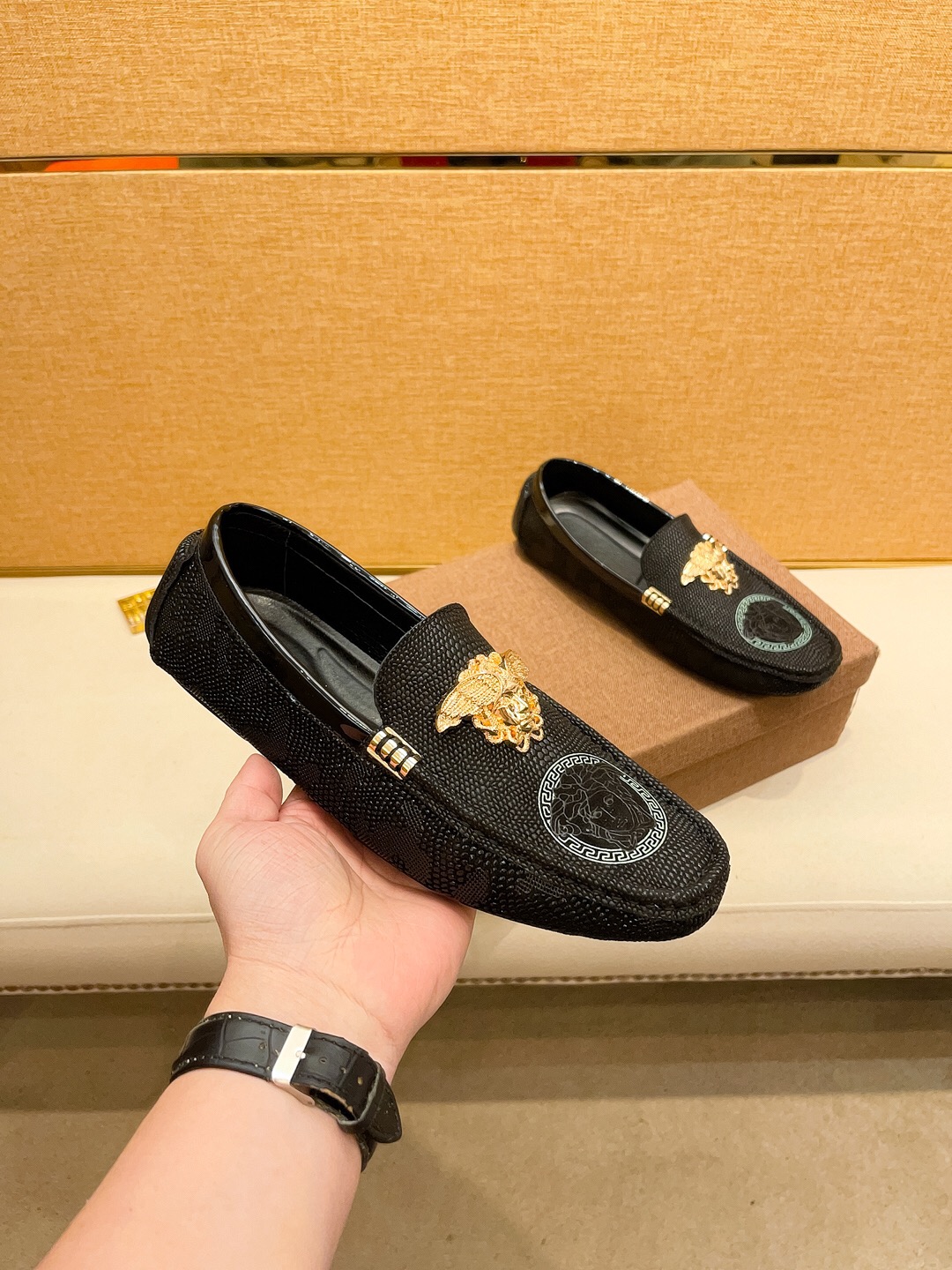 Versace Shoes Moccasin Sell High Quality
 Cowhide Pig Skin Rubber