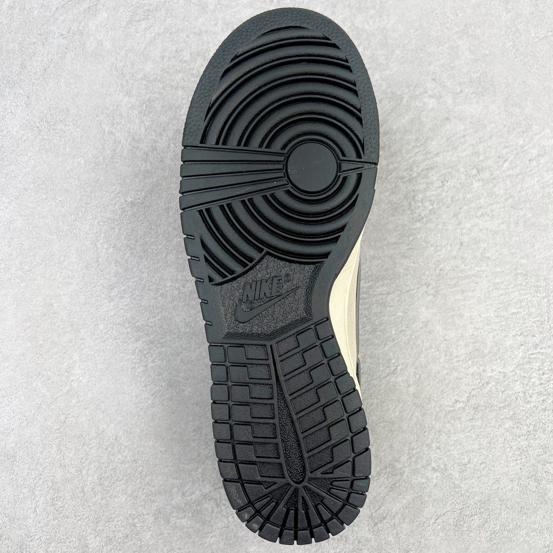 图片[9]-＃AY/GZ纯原福利 NK Dunk Low 黑白椰奶熊猫 DV3054-001 独家原厂航空铝磨具打磨大底 鞋头坡度极致还原 原盒原配 圈内天花板工艺 原厂冲刀 超高清洁度 全鞋零毛边皮料切割 全套原楦原模倾力打造完美版型 采用原厂百宏鞋带以及原厂百宏织唛舌标 内标可供原厂几率过验 原厂中底布黄色点胶 原厂中底布拉帮走线遵循公司 尺码对应库存‼️-选品中心