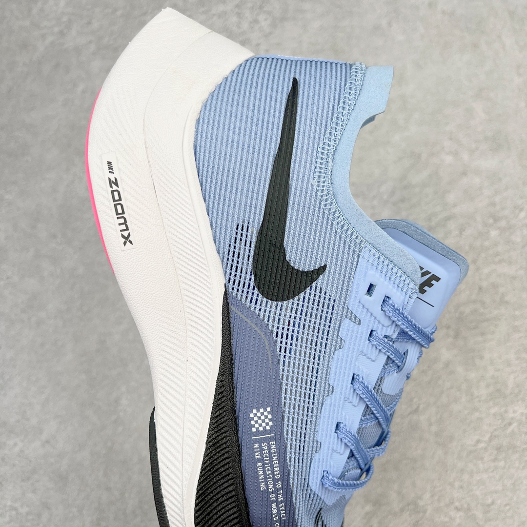 图片[6]-＃纯原福利 NK ZoomX Vaporfly Next% 马拉松一代跑鞋 鞋面使用了全新 Vaporweave 科技 这种类似蝉翼的材质相比 Flyknit 更加轻薄透气 非对称的鞋带系统和泡棉护垫的加入令舒适度更高 鞋头辅以超大的 Swoosh 点缀 再配上流线型外观设计 时尚感十足 尺码：36 36.5 37.5 38 38.5 39 40 40.5 41 42 42.5 43 44 44.5 45-选品中心