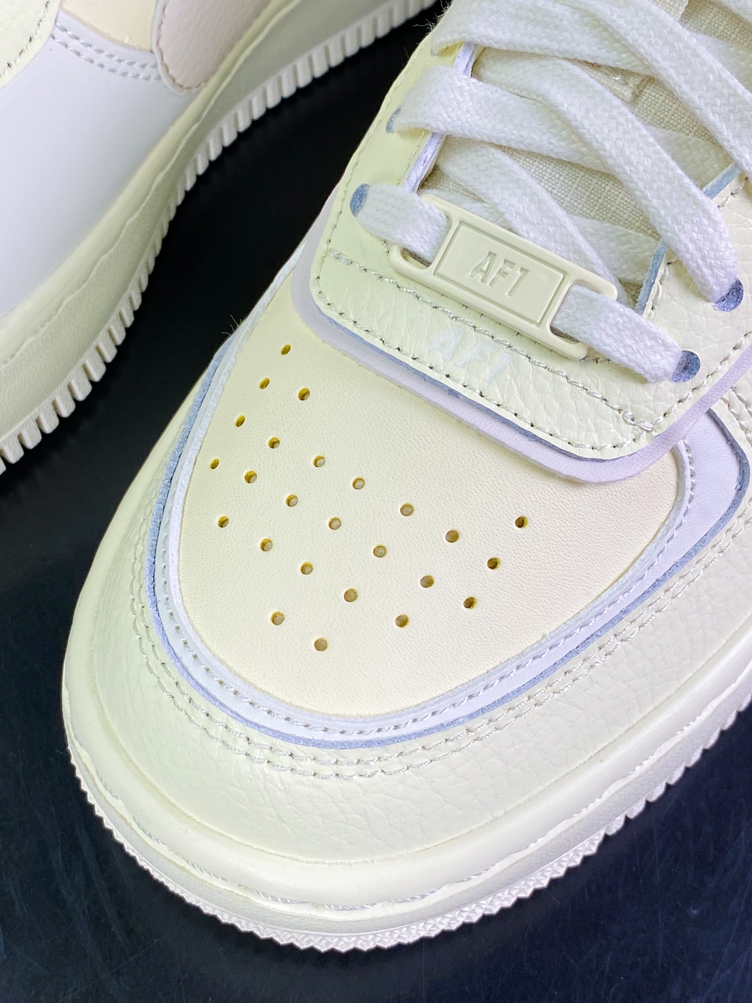 200 WMNS Air Force 1 Shadow”Coconut Milk”空军一号板鞋“椰奶米黄”CU8591-102