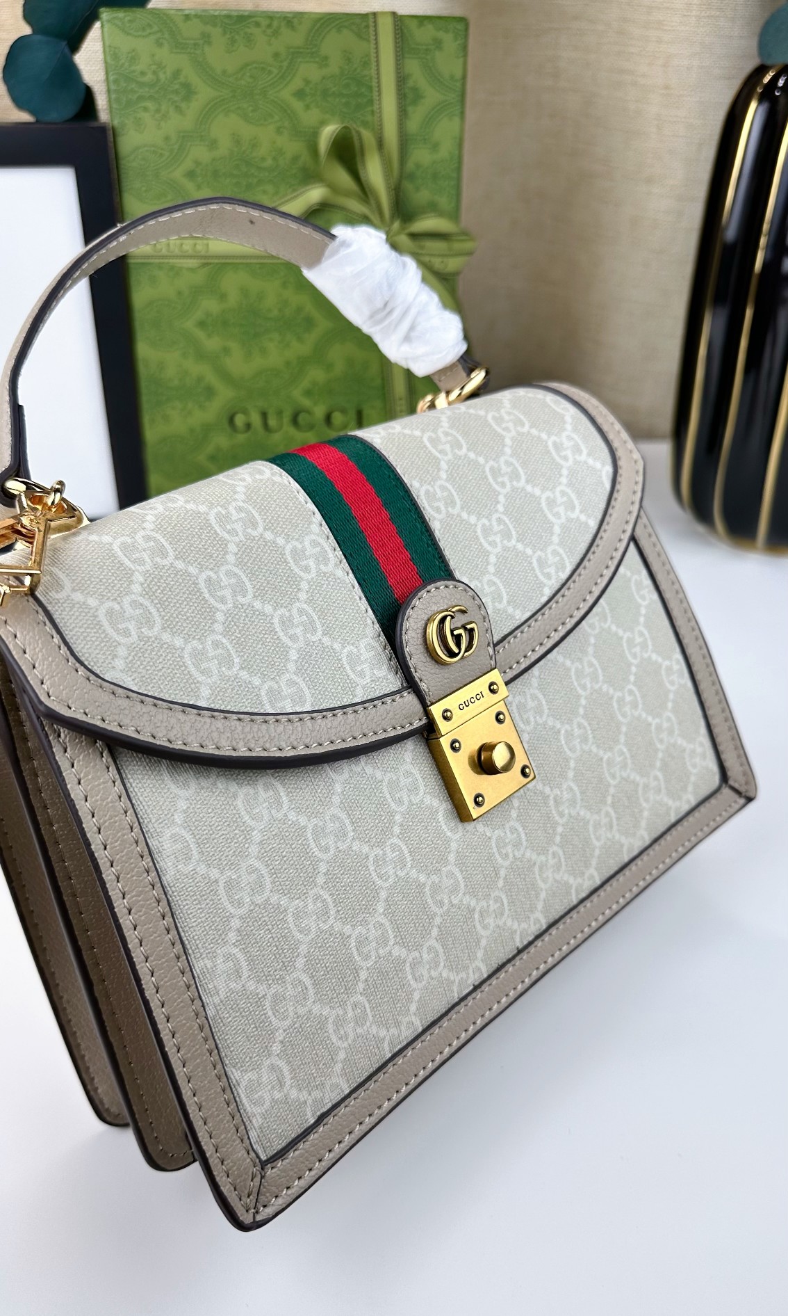 Gucci Ophidiaシリーズ 手提げバッグ エピローグ コレクション