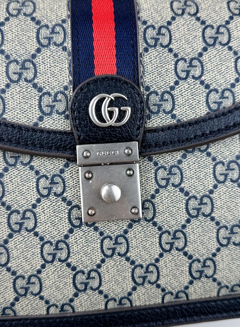 Gucci Ophidiaシリーズ エピローグ 手提げバッグ 25×17.5×7cm