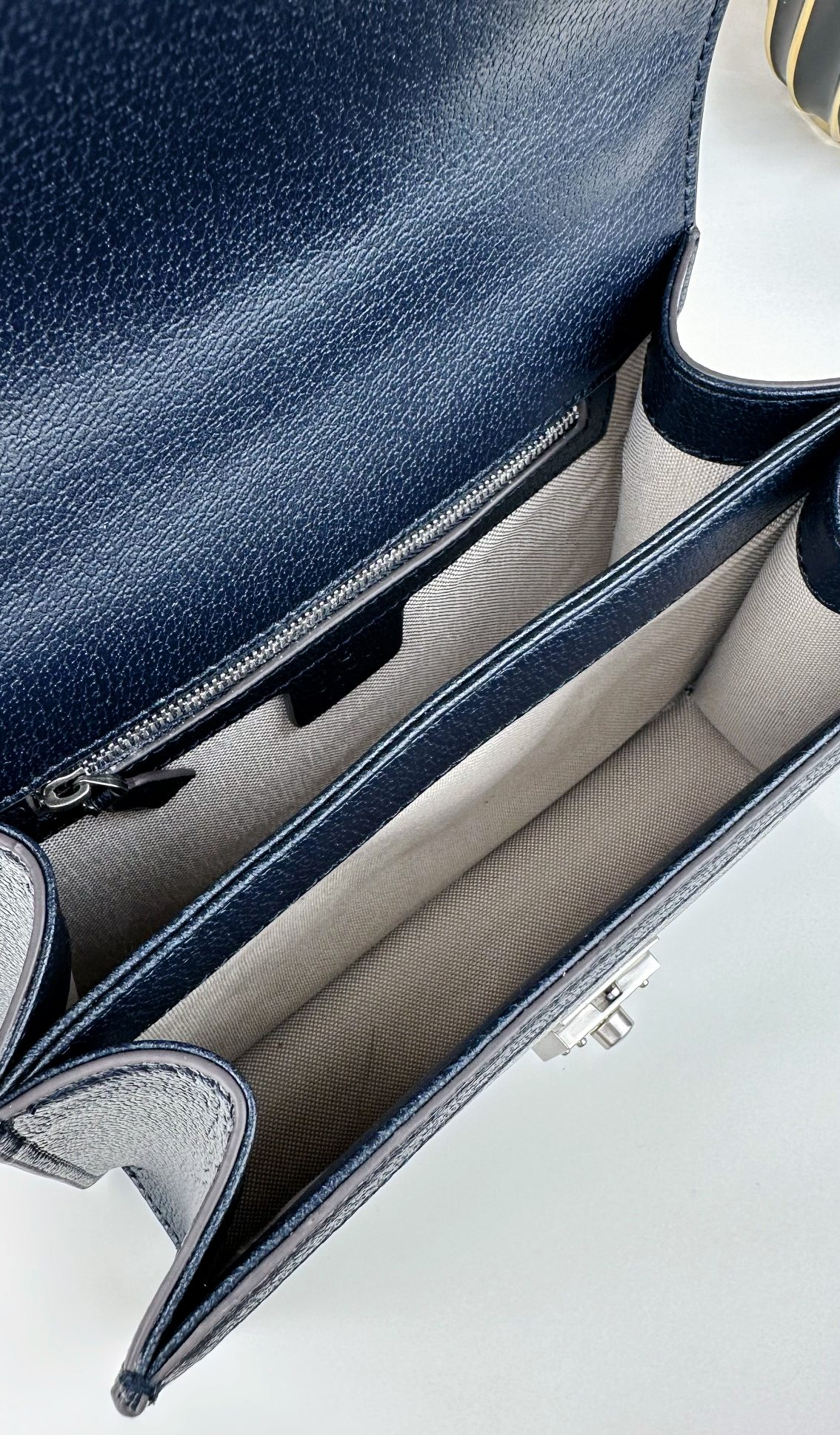 Gucci Ophidiaシリーズ エピローグ 手提げバッグ 25×17.5×7cm