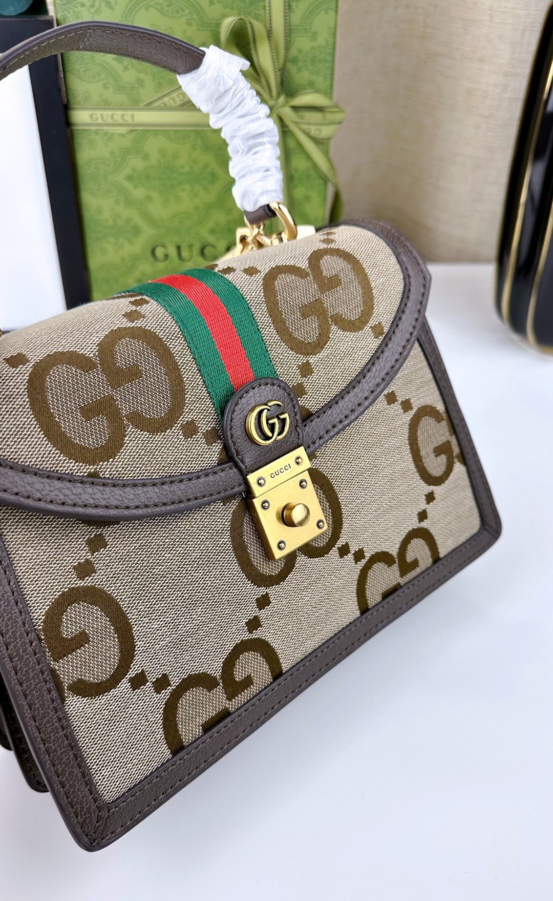 Gucci Ophidiaシリーズ 手提げバッグ Epilogue - レトロなデザインとダブルGモチーフ