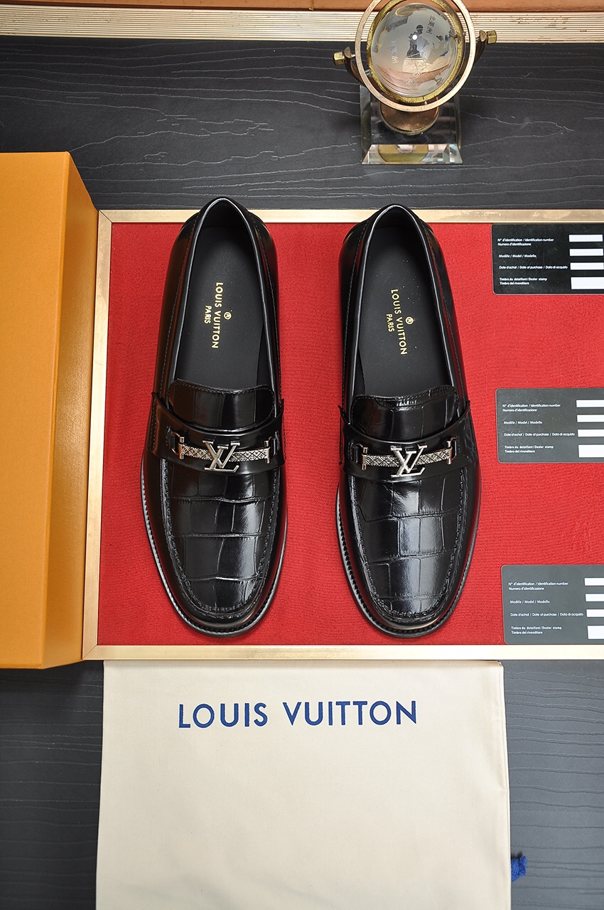 Louis Vuitton Koeienhuid Echt leer Rubber