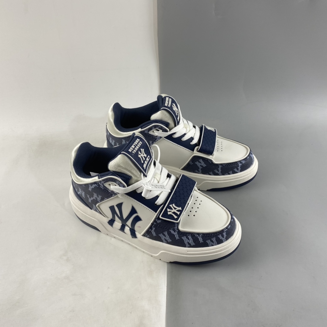 Korea Limited NY American Football Yankees x MLB Chukky Classic Classic Dad Jogging Shoes ”Print Velcro” 3ASXCDN3N (C0002)