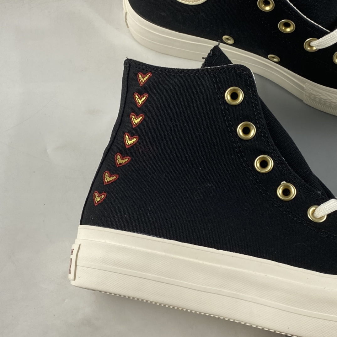 P160 Converse Chuck Taylor All Star Lift 情人节限定款帆布鞋 A05138C