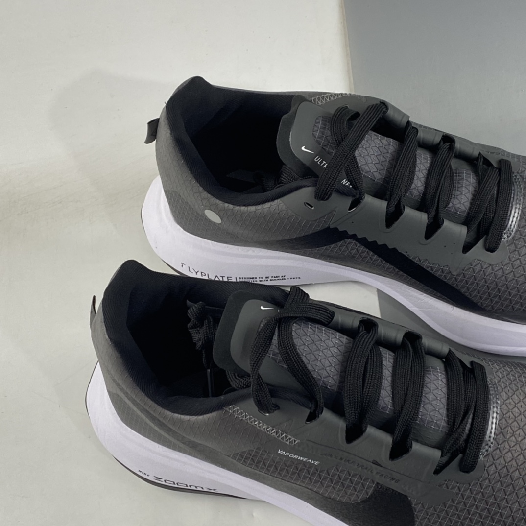 P180 Nike Air Zoom ALPHAFLY NEXT% 2 PROTO马拉松透气缓震疾速跑鞋 DX1909