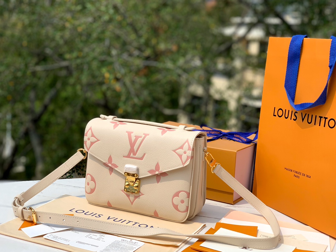 🌼 m45773尺寸25×19×7cmLv全新配色，带给你不同的风格，🌼POCHETTE MÉTIS 邮