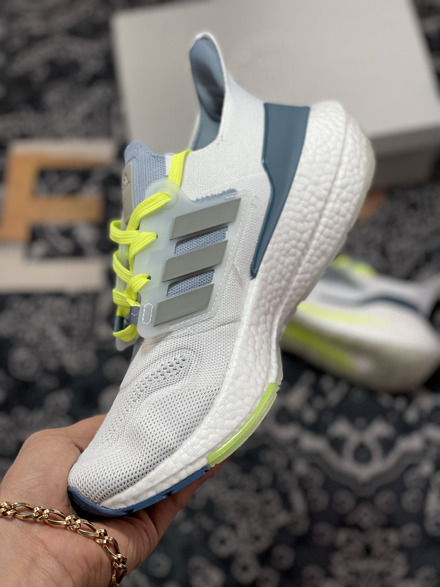 Adidas Pure Boost 2022”Yellow White Blue” 22 version pure series low-top jogging shoes GX5912