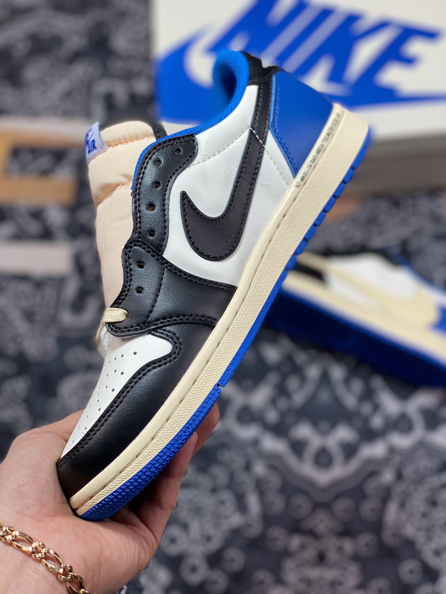 280  Travis Scott x Fragment x Air Jordan AJ1 Low OG SP 三方联名闪电倒钩低帮 DM7866-140