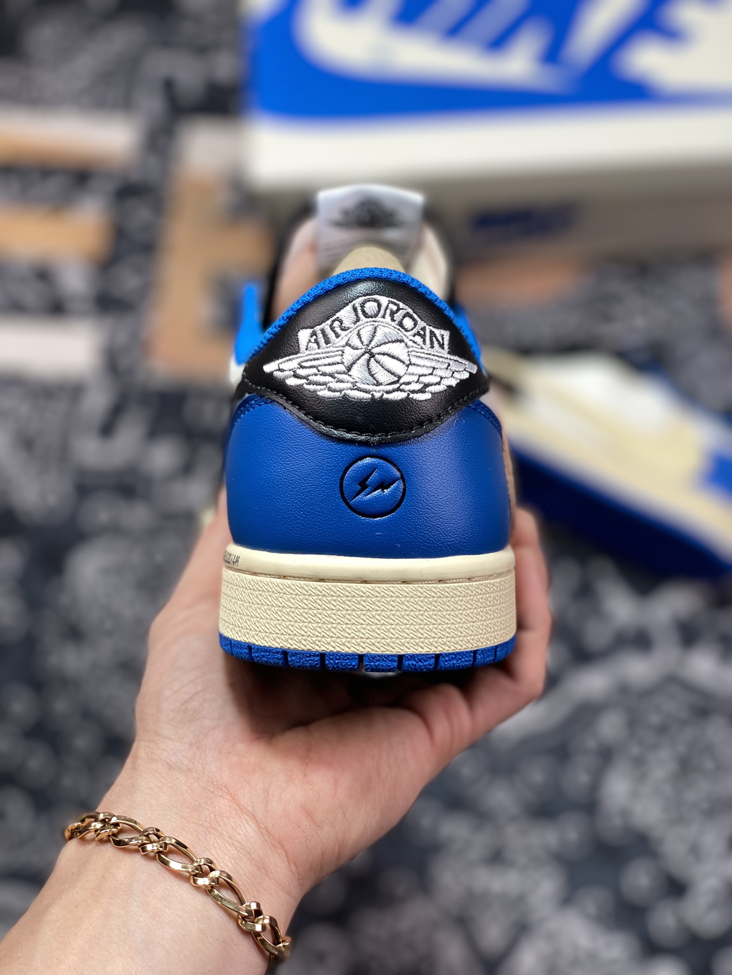 280  Travis Scott x Fragment x Air Jordan AJ1 Low OG SP 三方联名闪电倒钩低帮 DM7866-140