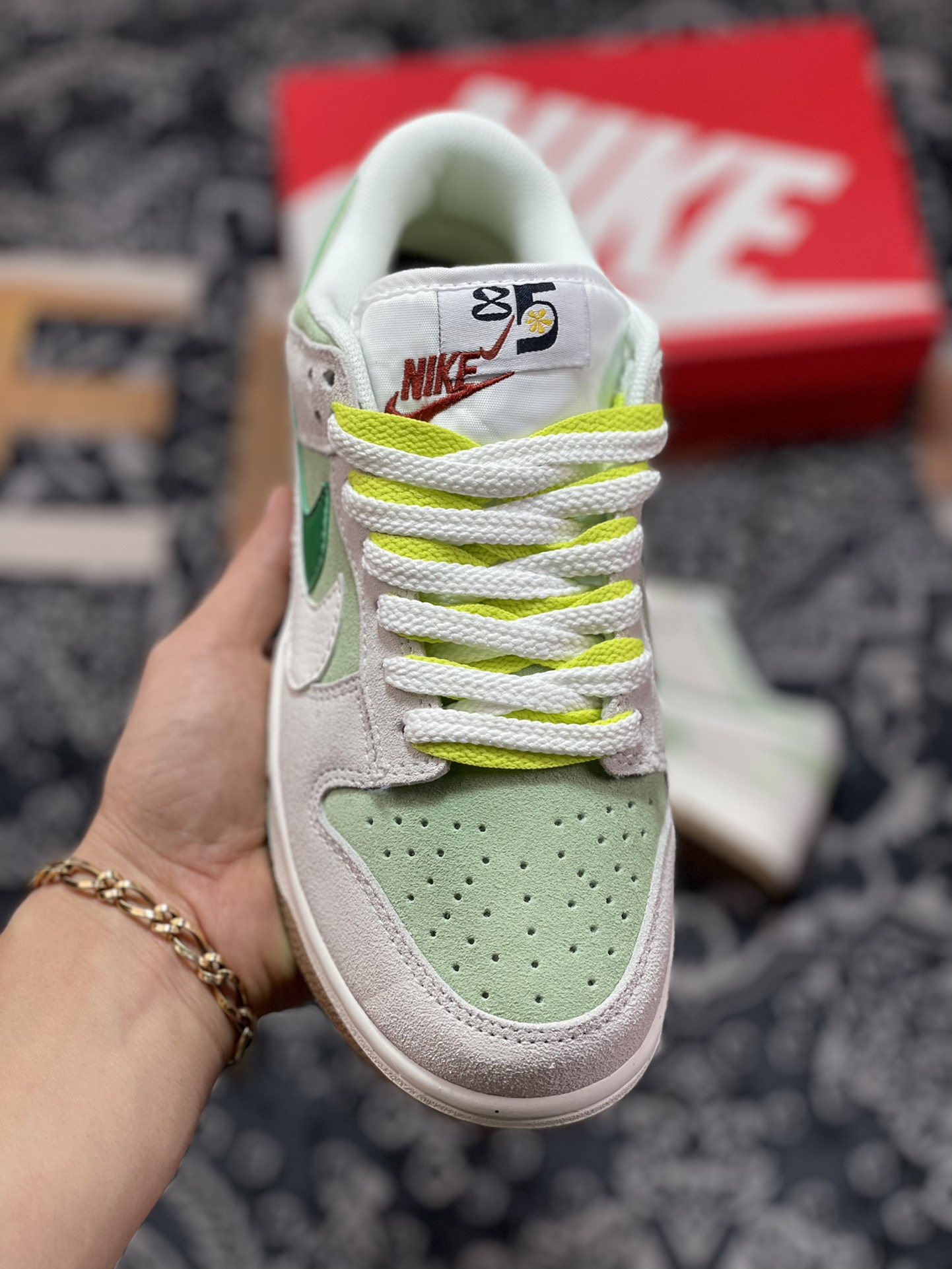 200 Nike Dunk Low SE “85” 白绿双勾四叶草 DO9457-100