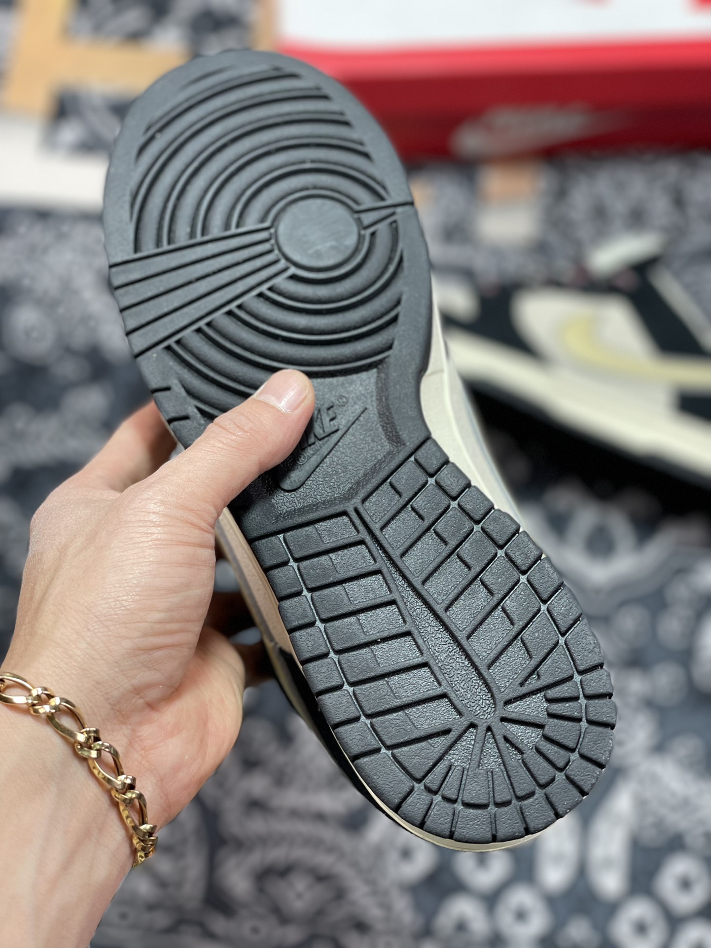 260  Nike Dunk Low ”Black Suede” 椰奶黑熊猫 DV3054-001
