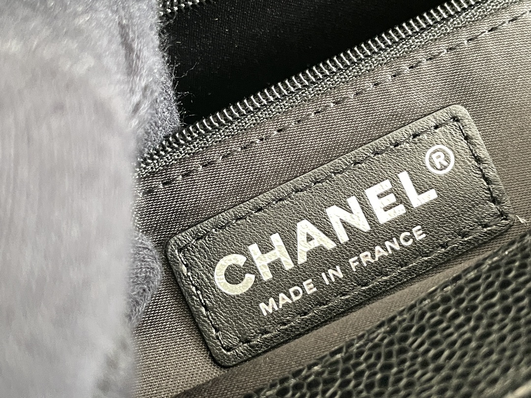 🌼现货 芯片▪️白金版 正品级 包装如图𝐂𝐡𝐚𝐧𝐞𝐥 全名Grand Sho00ing Tote （简称