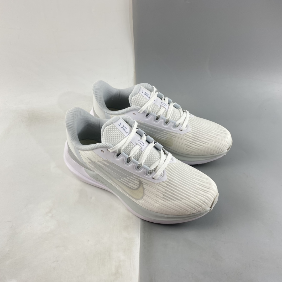 P160 Nike Zoom Winflo 9 登月新款运动休闲缓震跑步鞋 DD8686-100