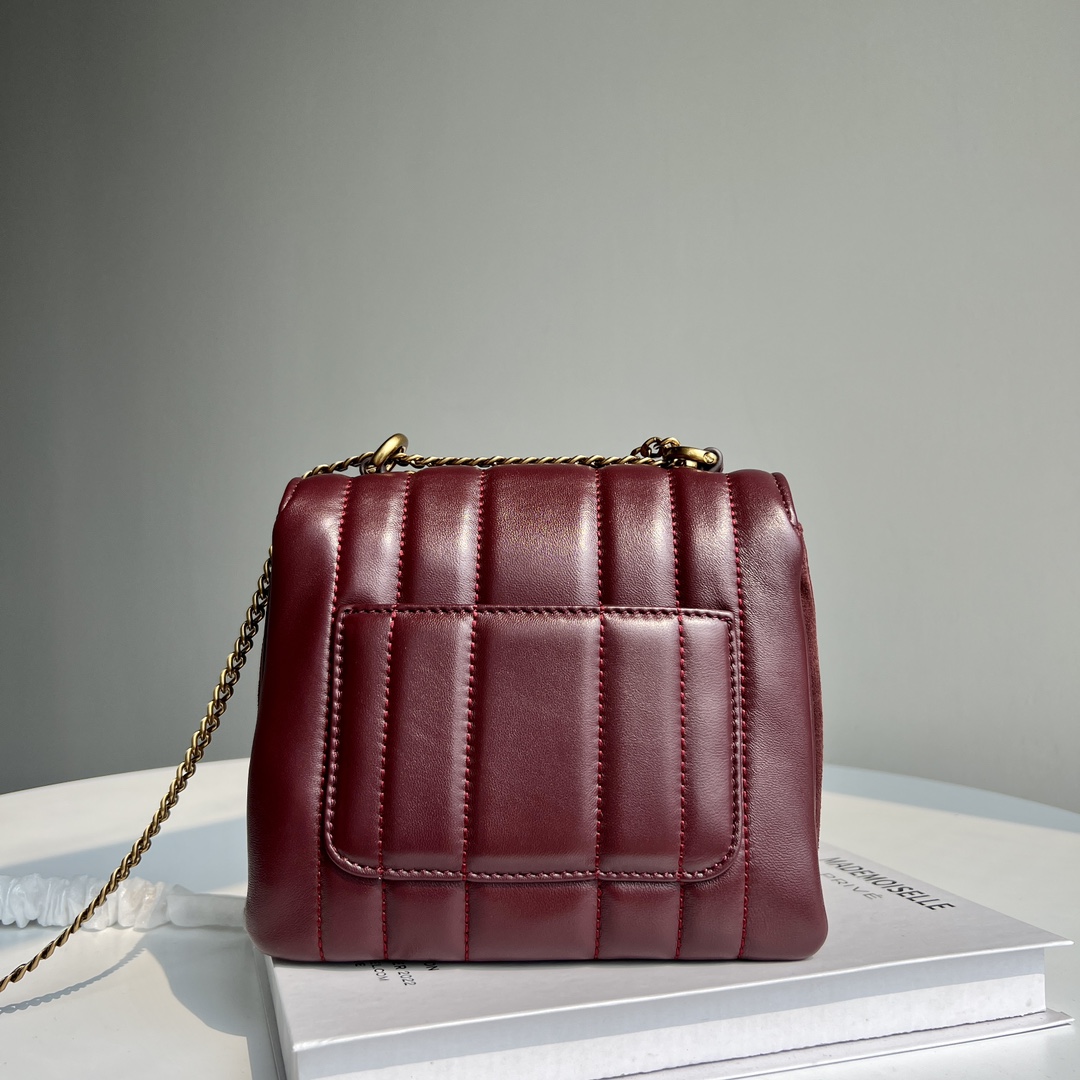 Tory Burch ～TORY BURCH 汤丽柏琦