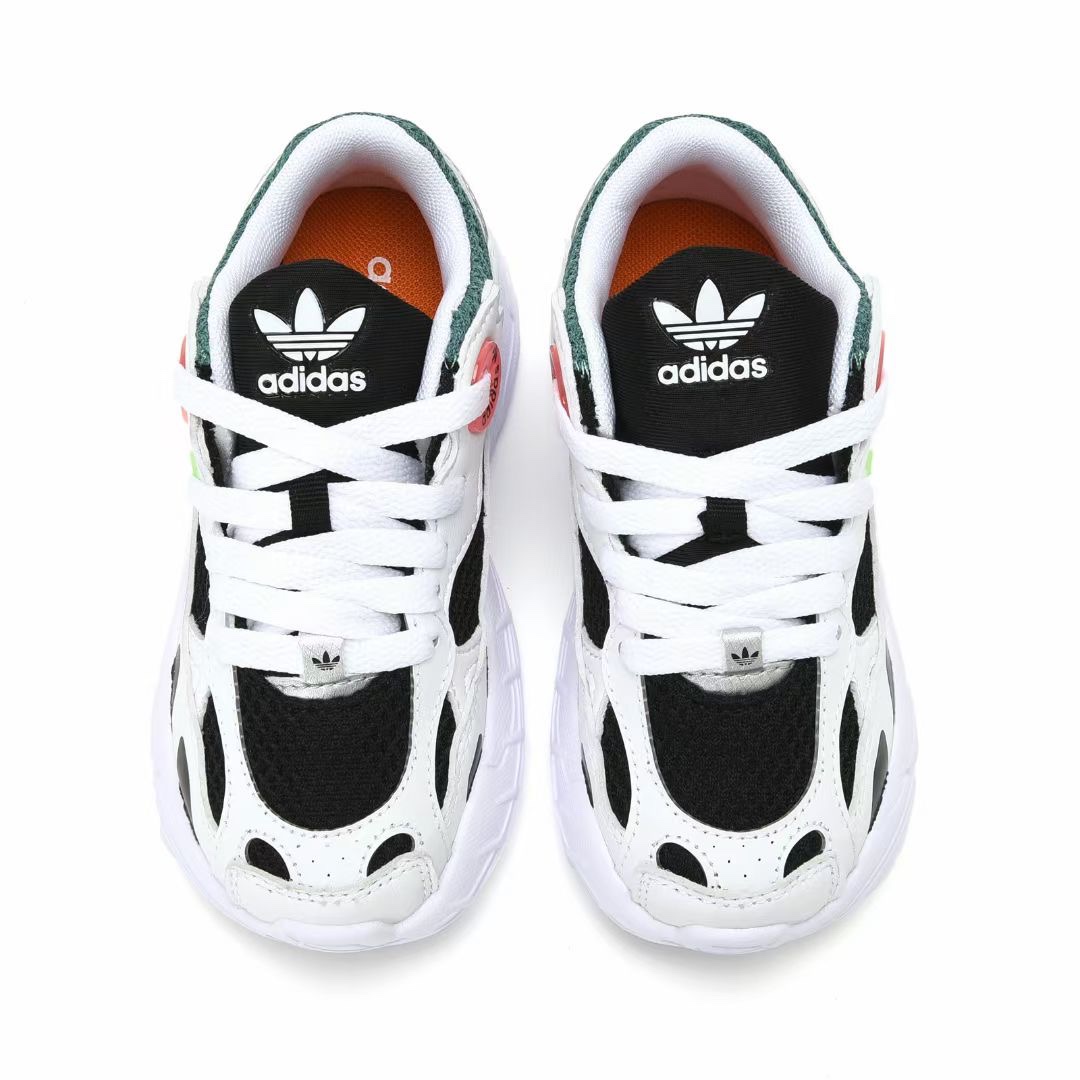 图片[5]-福利特Adidas 三叶草2023儿童运动鞋经典实拍👏三叶草经典儿童跑鞋 尺码：26-37-选品中心