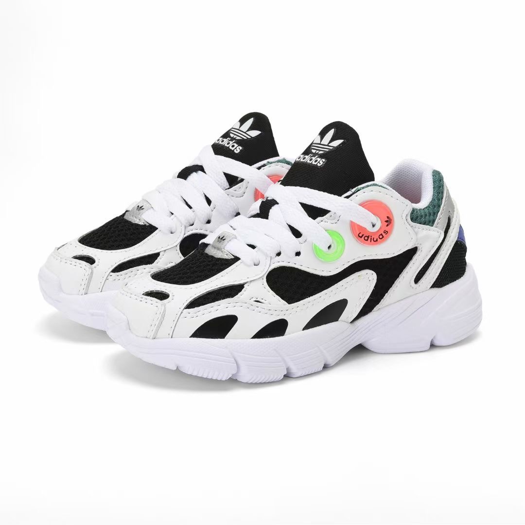 图片[6]-福利特Adidas 三叶草2023儿童运动鞋经典实拍👏三叶草经典儿童跑鞋 尺码：26-37-选品中心