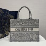 Best Capucines Replica
 Dior Book Tote Handbags Tote Bags Embroidery
