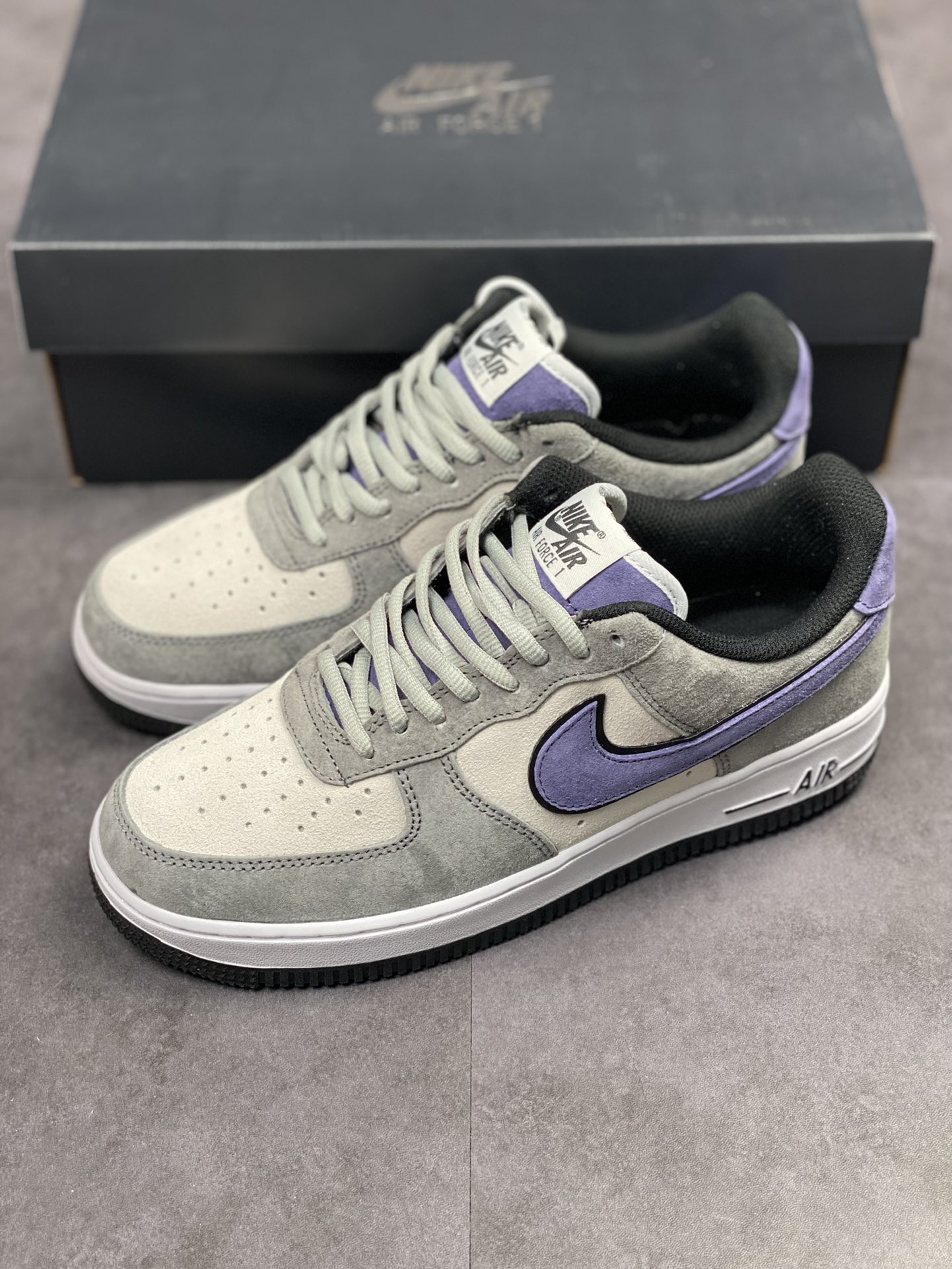 230 Nike Air Force 1 Low 07 麂皮灰紫 HH9636-056